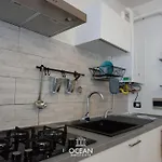 Goldensuitesitaly I 1 & Garage Privato Apartment *