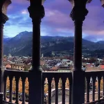 Daire Goldensuitesitaly I 1 & Garage Privato Trento