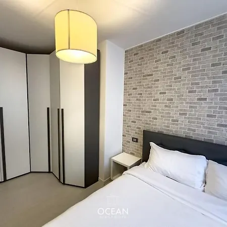 Goldensuitesitaly I 1 & Garage Privato شقة