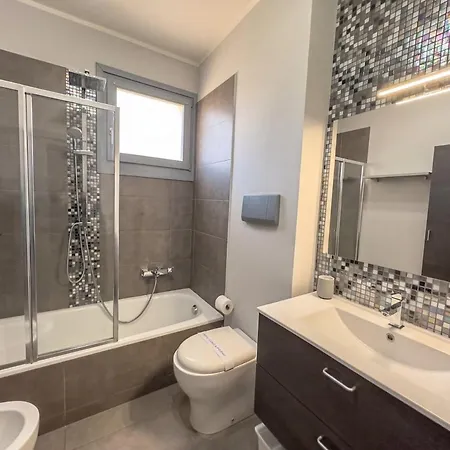 Goldensuitesitaly I 1 & Garage Privato Apartment Trient