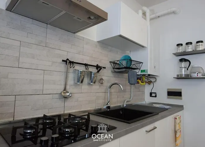 Goldensuitesitaly I 1 & Garage Privato Apartamento *