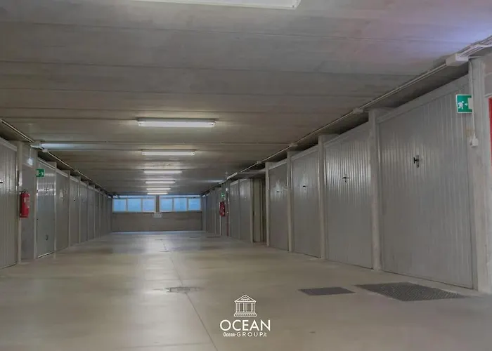 Goldensuitesitaly I 1 & Garage Privato Trento