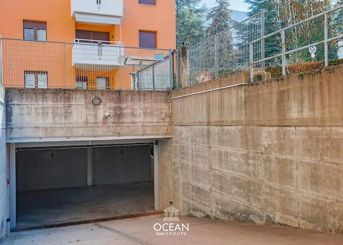 Goldensuitesitaly I 1 & Garage Privato * 特伦托