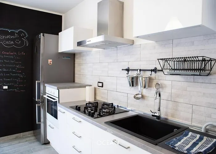 Goldensuitesitaly I 1 & Garage Privato Apartamento