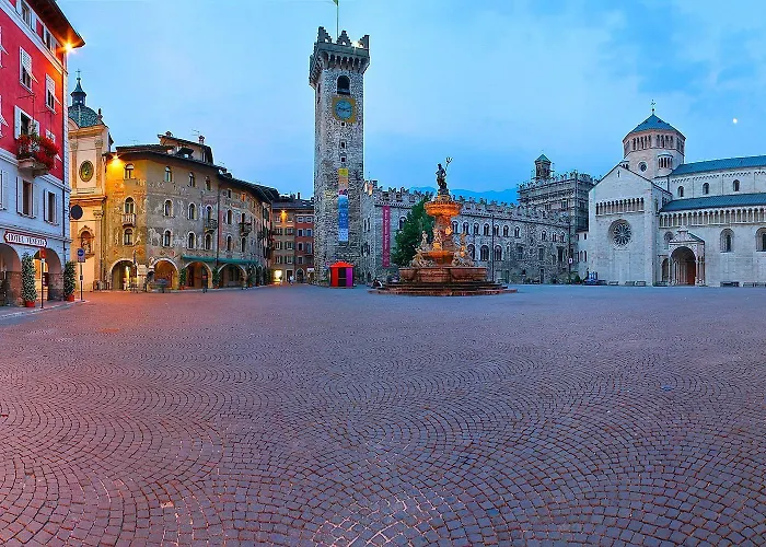 Goldensuitesitaly I 1 & Garage Privato * Trento